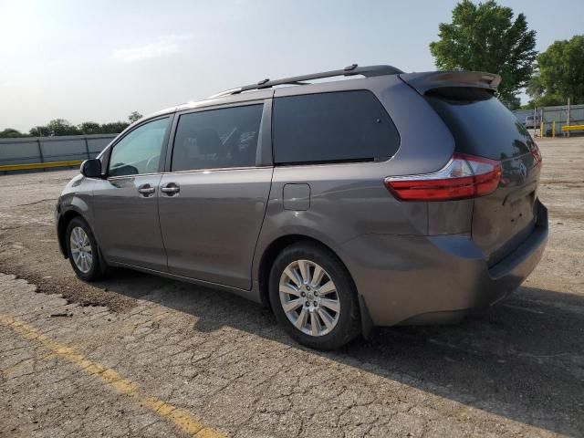 2015 Toyota Sienna LE