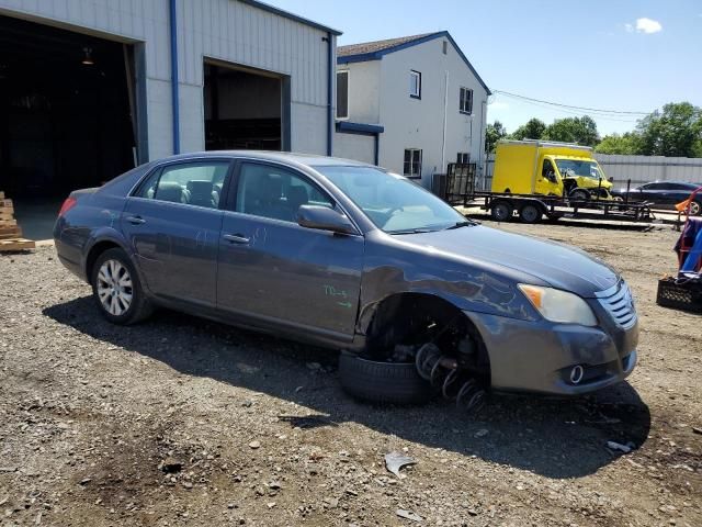 2010 Toyota Avalon XL