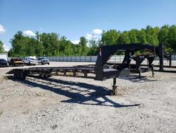 Buy Salvage Trucks For Sale now at auction: 2017 Kaufman Trailer