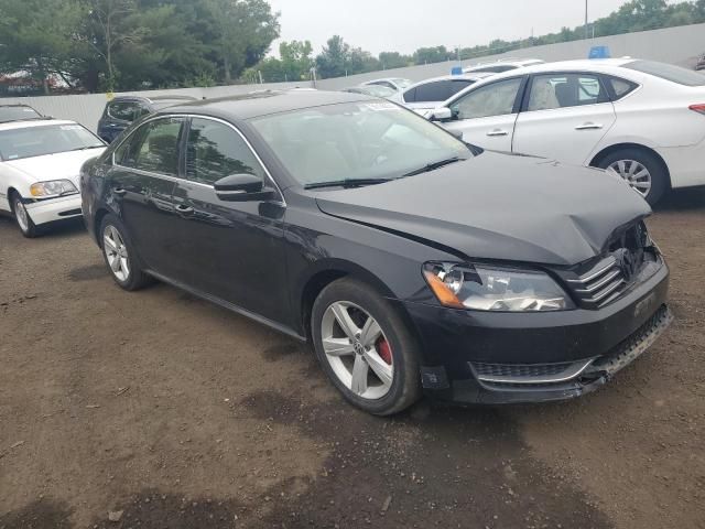 2013 Volkswagen Passat SE