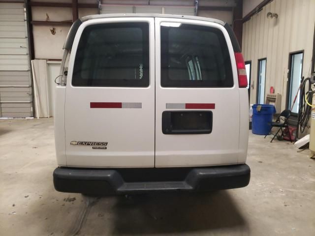 2016 Chevrolet Express G2500