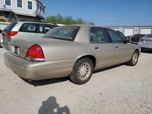 1999 Ford Crown Victoria LX