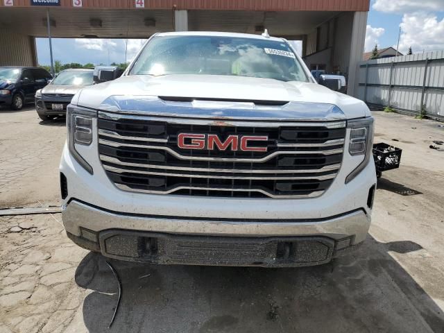 2022 GMC Sierra K1500 SLT