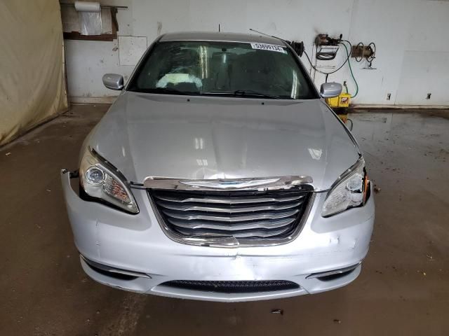 2012 Chrysler 200 Touring