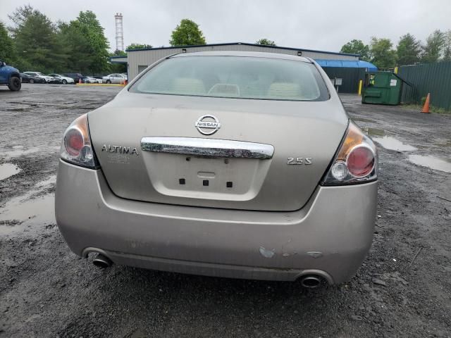 2011 Nissan Altima Base