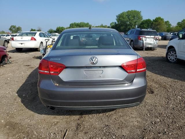 2013 Volkswagen Passat S