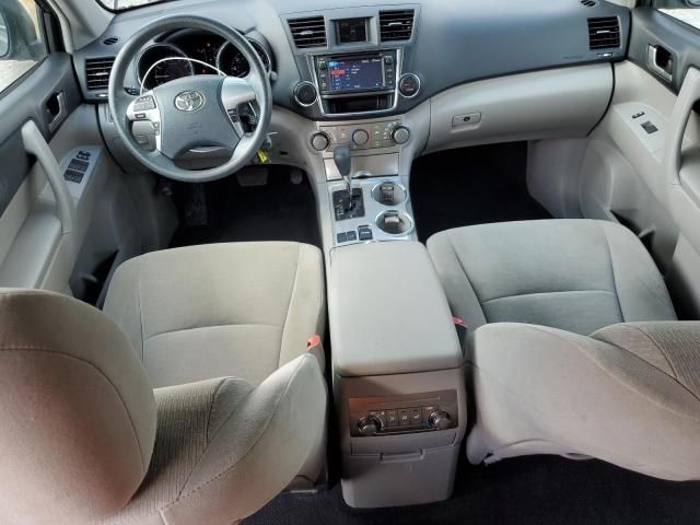 2013 Toyota Highlander Base