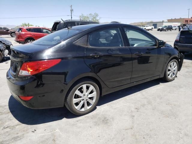 2013 Hyundai Accent GLS