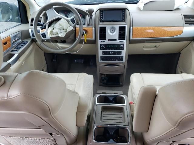 2008 Chrysler Town & Country Limited