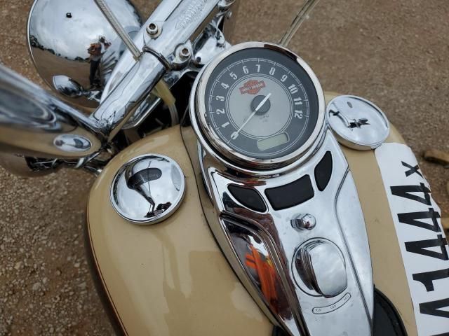 2014 Harley-Davidson Flstc Heritage Softail Classic