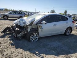 KIA Forte lx Vehiculos salvage en venta: 2016 KIA Forte LX