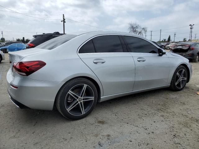 2019 Mercedes-Benz A 220