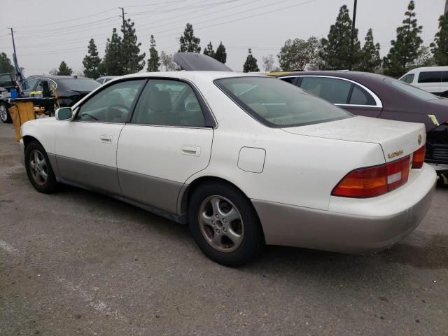 1999 Lexus ES 300