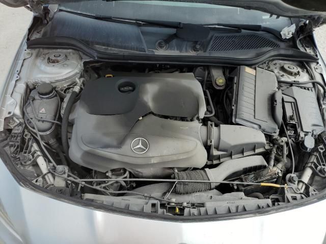 2017 Mercedes-Benz CLA 250