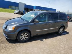 Salvage cars for sale from Copart Woodhaven, MI: 2012 Chrysler Town & Country Touring