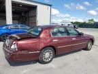 2000 Lincoln Town Car Signature