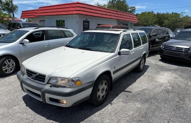 2000 Volvo V70 XC