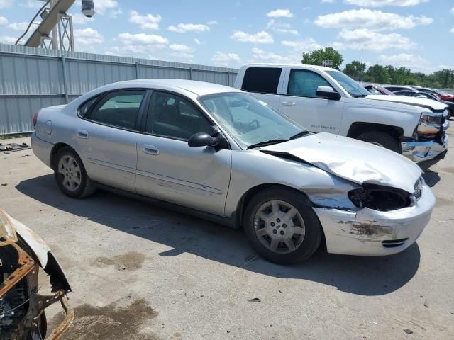 2006 Ford Taurus SE