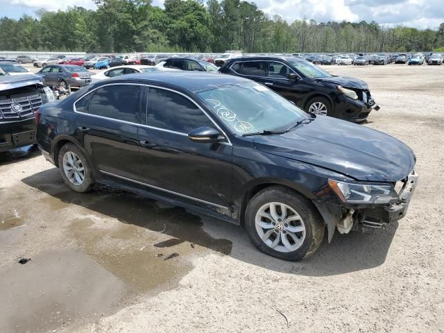 2016 Volkswagen Passat S