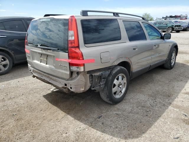 2004 Volvo XC70