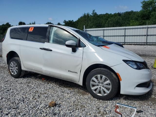 2021 Chrysler Voyager L