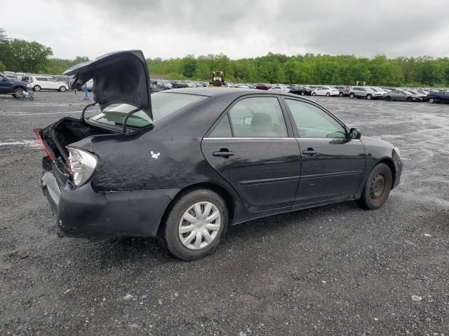 2005 Toyota Camry LE