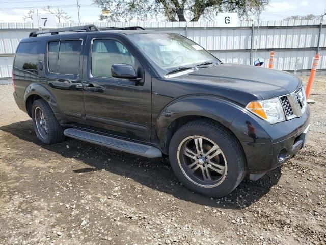 2006 Nissan Pathfinder LE