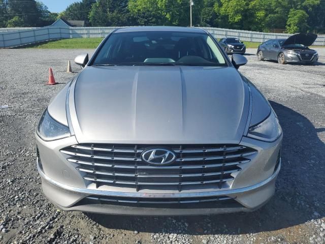 2022 Hyundai Sonata Hybrid