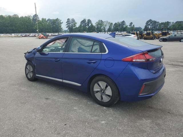 2020 Hyundai Ioniq SE