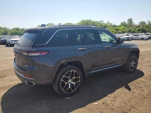 2022 Jeep Grand Cherokee Summit