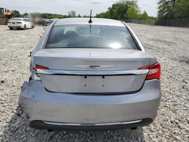 2013 Chrysler 200 Limited