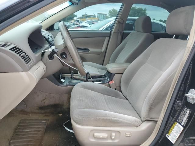 2005 Toyota Camry LE