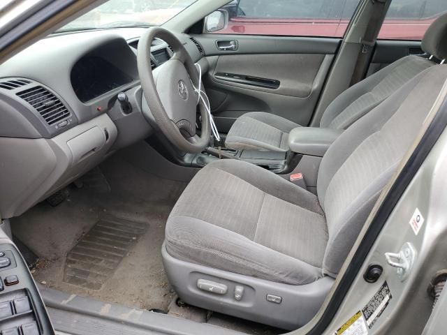 2005 Toyota Camry LE