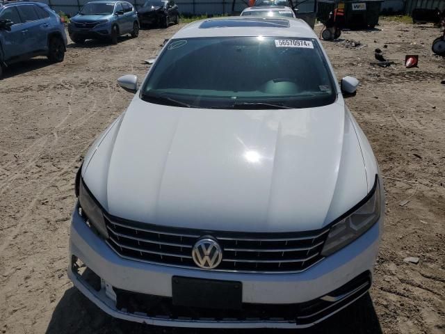 2016 Volkswagen Passat SE