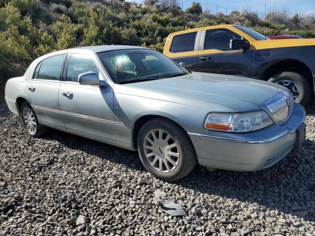 2007 Lincoln Town Car Signature