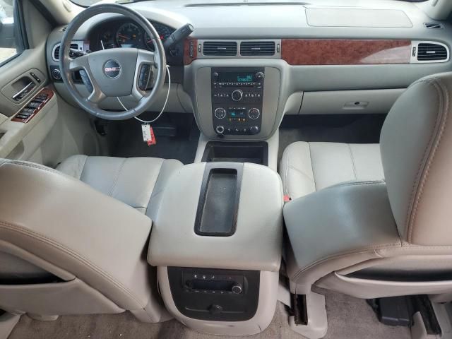 2013 GMC Yukon XL C1500 SLT