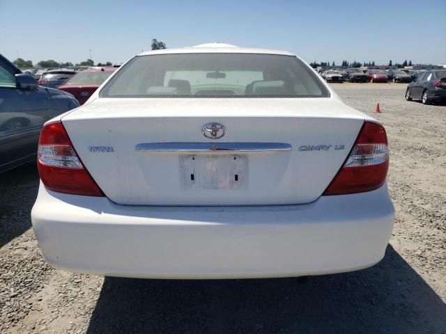 2004 Toyota Camry LE