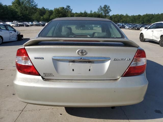 2004 Toyota Camry LE