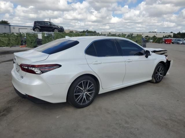 2021 Toyota Camry XLE