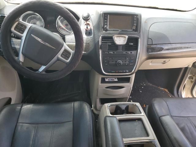 2011 Chrysler Town & Country Touring