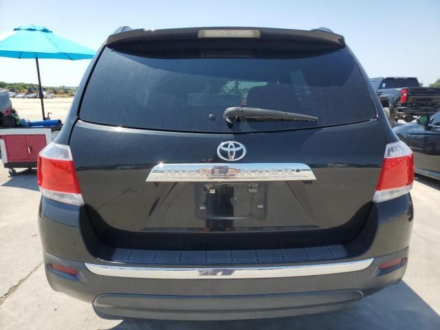 2013 Toyota Highlander Base