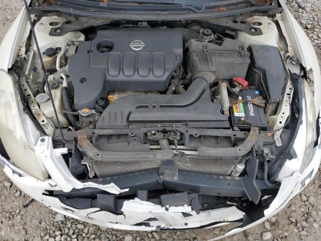 2010 Nissan Altima Base