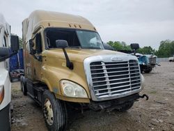 Salvage trucks for sale at Lexington, KY auction: 2015 Freightliner Cascadia 125