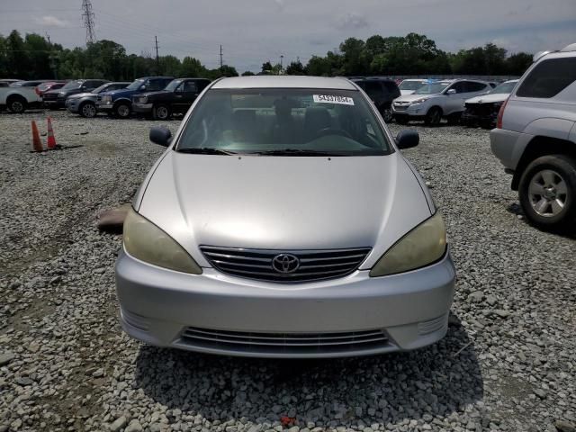 2005 Toyota Camry LE