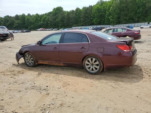 2005 Toyota Avalon XL