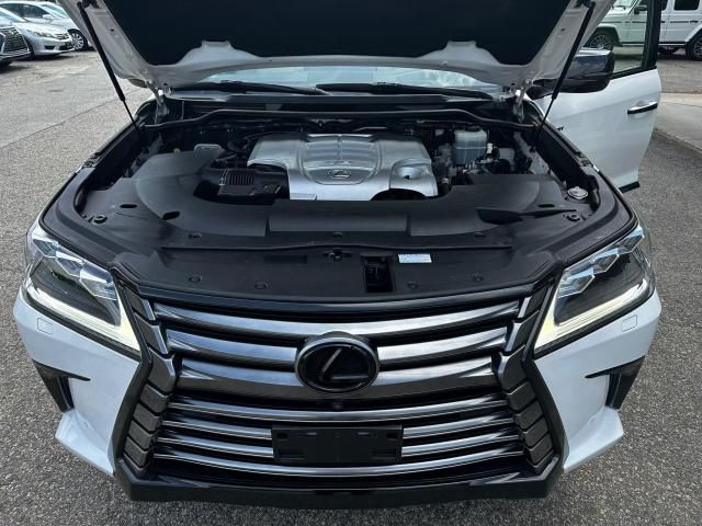 2016 Lexus LX 570