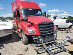 Salvage cars for sale from Copart Bridgeton, MO: 2019 Freightliner Cascadia 126