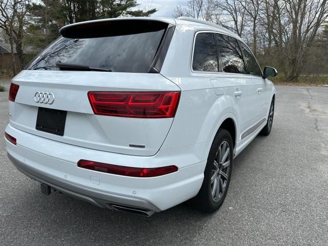 2019 Audi Q7 Premium Plus