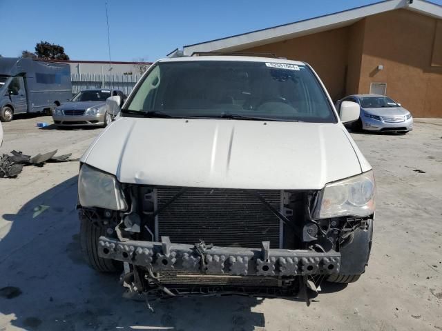 2011 Chrysler Town & Country Touring