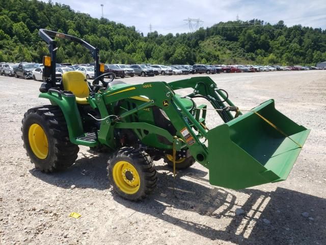 2022 John Deere 3032E